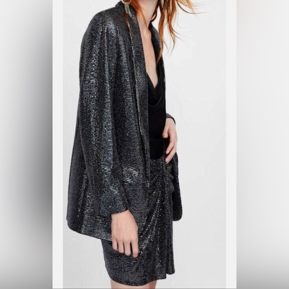 RARE ZARA SEQUINED SHINNY SILVER JACKET BLAZER BLOGGERS - Picture 2 of 4